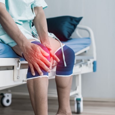 Infiltrations, arthrose du genou, chirurgie du ménisque et des ligaments croisés